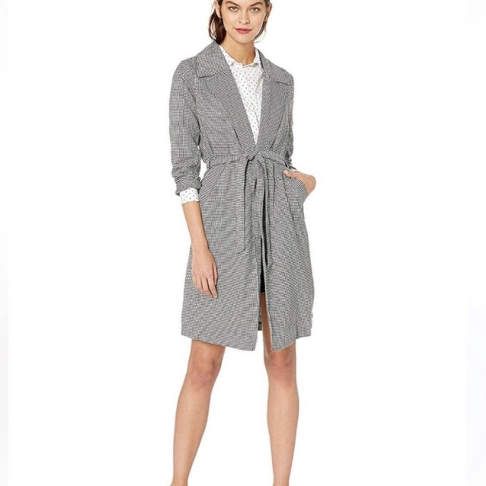 Kensie Houndstooth Black and White Trench Coat Size Medium.